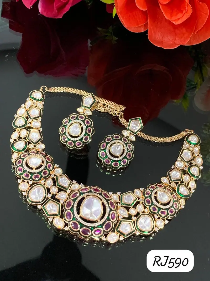 Kundan Bridal Choker Necklace Set — Multicolour