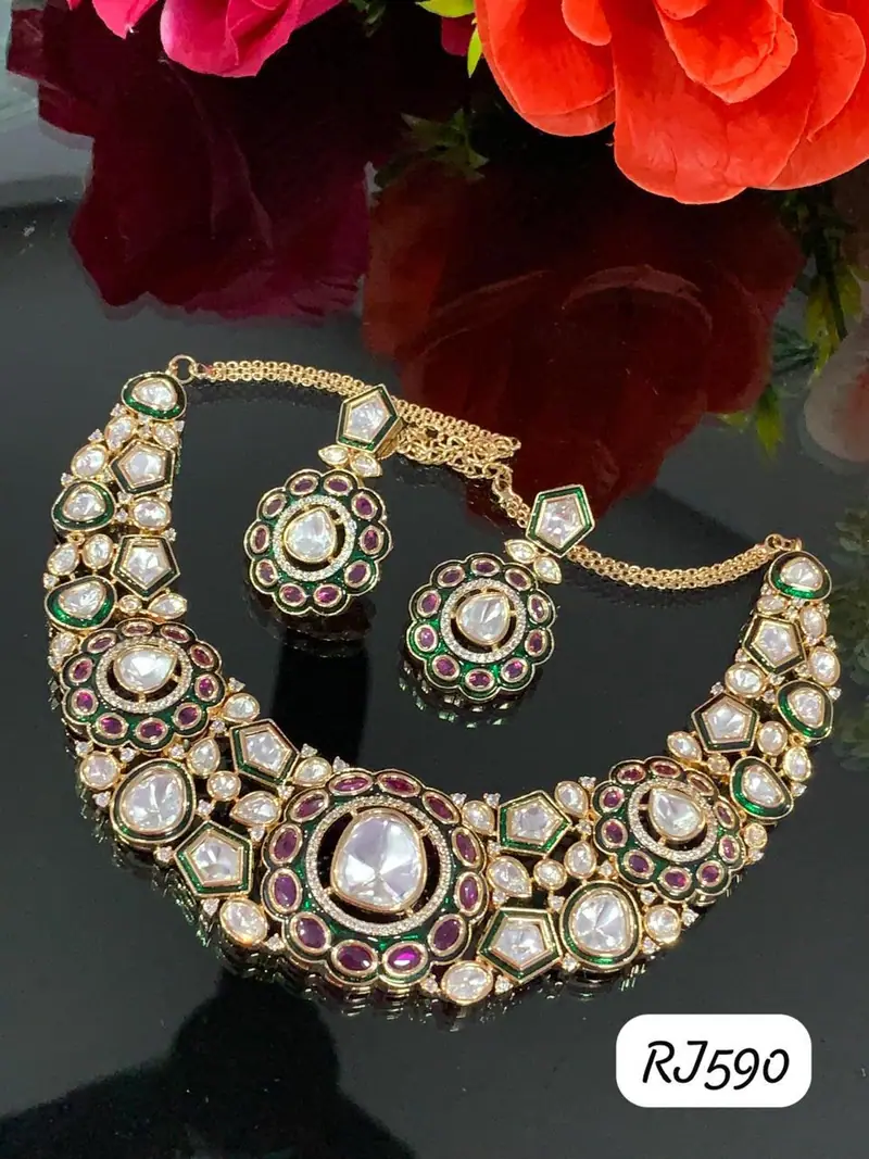Kundan Bridal Choker Necklace Set — Multicolour