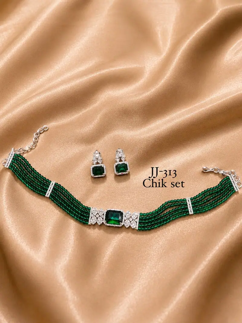 Emerald Bead American Diamond Chik Set — Emerald Green