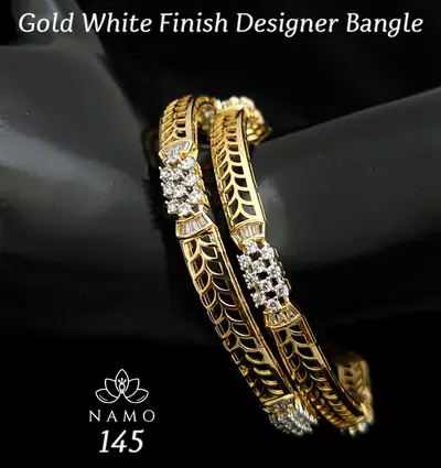 Leaf Cutwork Diamond Bangle Pair