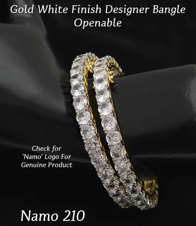 Solitaire Line Openable Bangle Pair
