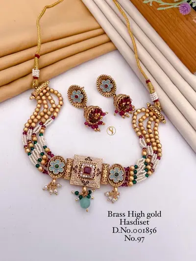 Square Motif Beaded Hasdi Choker Set