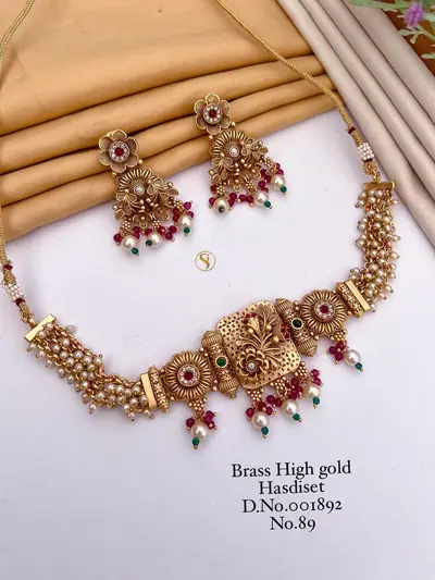 Antique Peacock Pearl Choker Set