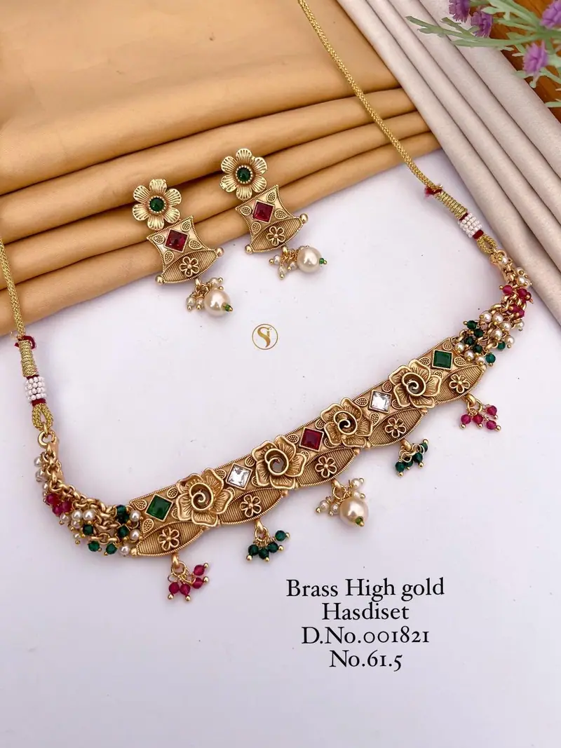 Antique Meenakari Floral Choker Set — Gold