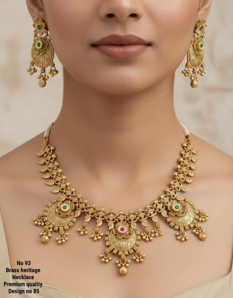 Antique Temple Heritage Necklace Set — Antique Gold