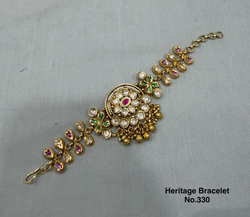 Kundan Floral Heritage Bracelet — Kundan White
