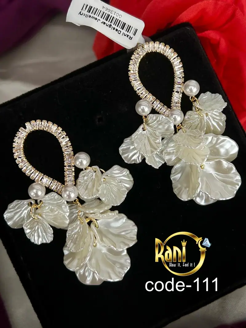 Shell Petal Diamond Earrings — Pearl White