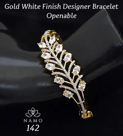 AD Leaf Openable Designer Bracelet