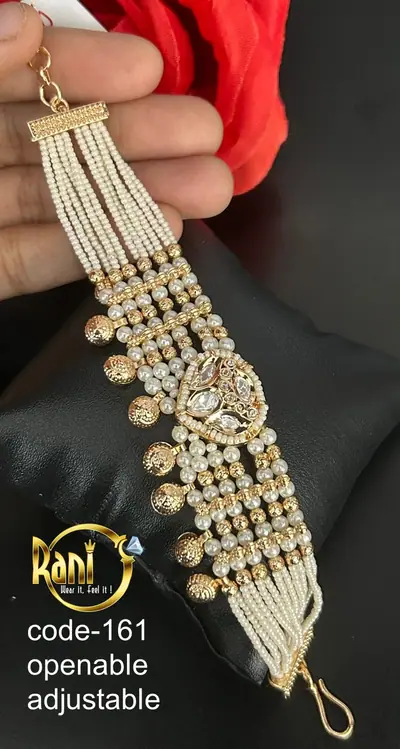 Pearl Strand Polki Adjustable Bracelet