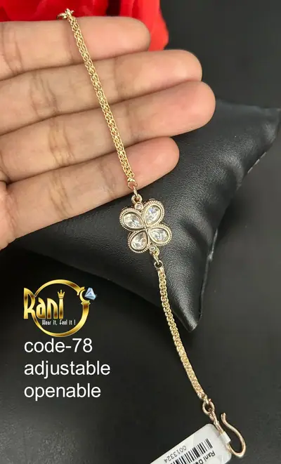 Dainty Polki Clover Chain Bracelet
