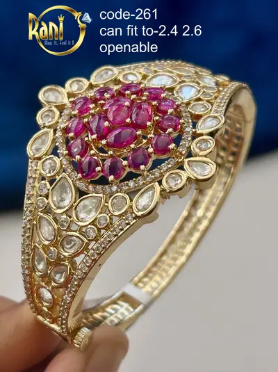 Stone Cluster Polki Kada